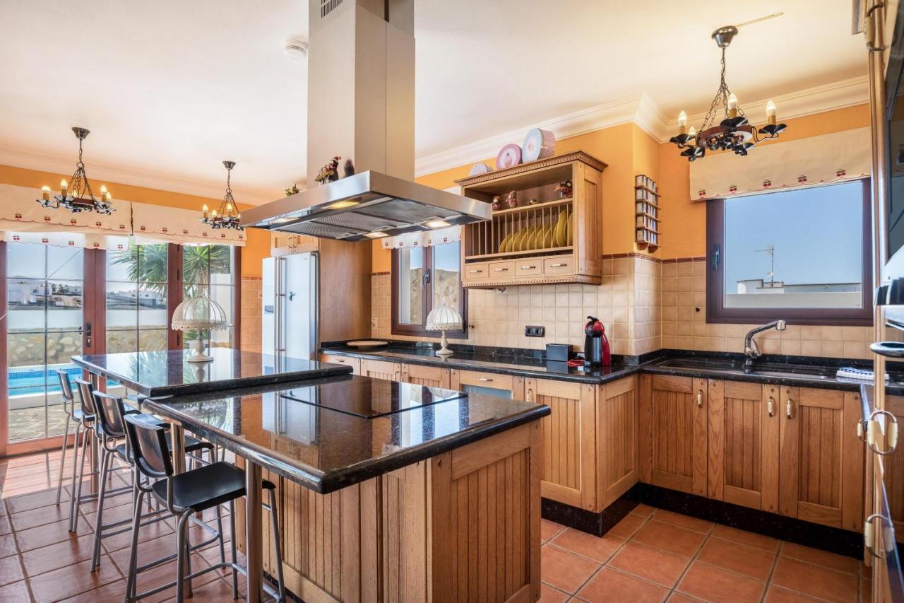 Villa Maria Тинахо Екстериор снимка