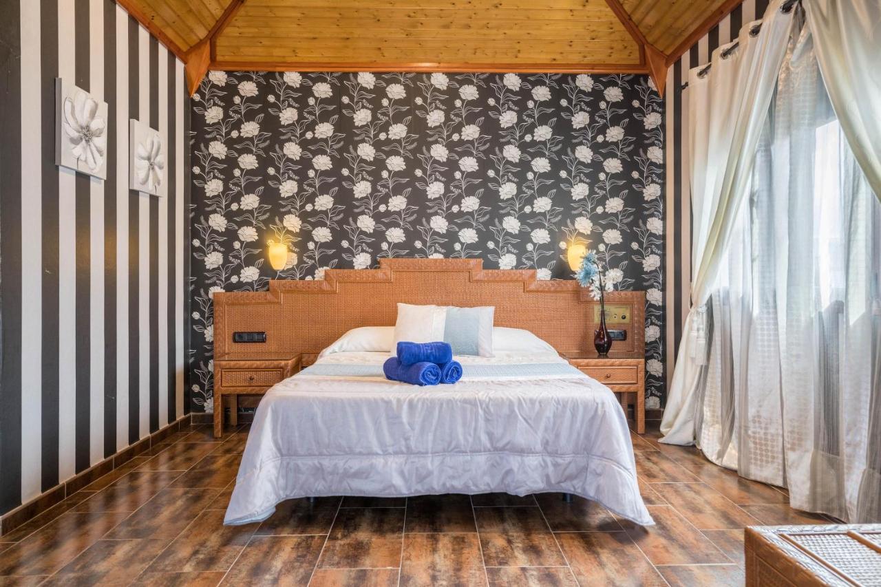 Villa Maria Тинахо Екстериор снимка